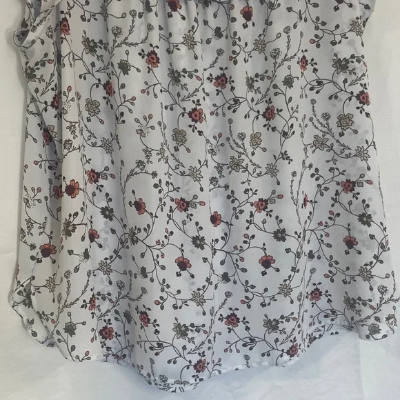 LOFT White Floral Cap Sleeve Blouse XL Pit to Pit 25” Preworn   SO PRETTY - Picture 7 of 13
